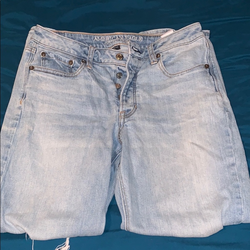 Boyfriend/mom highwaisted American eagle jeans